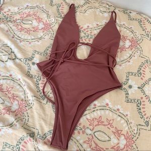 ❤️ NWOT Shein One-Piece Swimsuit